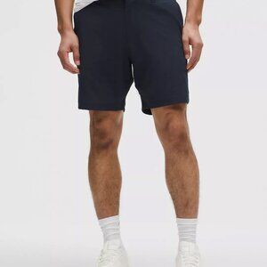 Lululemon ABC Classic Short 7"/Black/ 38” Waist